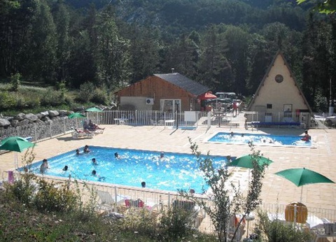 Camping La Pierre de L'Aigle, 3* - 23