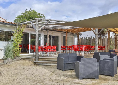 Flower Camping Le Val De Vie, 4* - 10