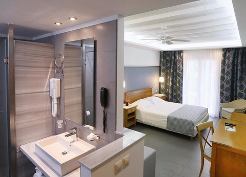 Ôclub Select Sentido Apollo Palace 5* - 8