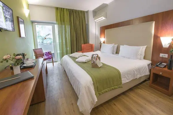 Hôtel Polis Grand 4* - 32