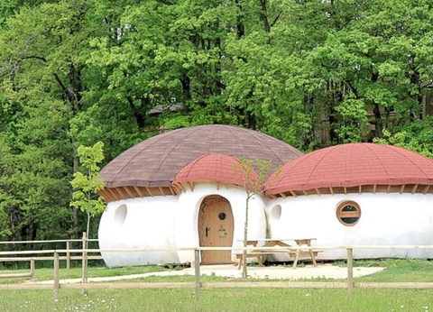 Prenez de la hauteur en famille en séjournant en cabane dans les arbres près de Poitiers - 4* - 6