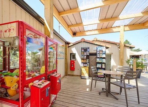 Camping Paradis la Bretonnière, 4* - 72