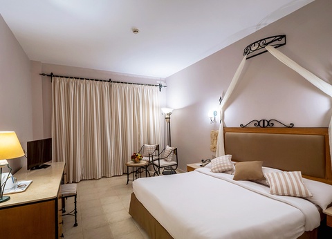 Smart Club Sunny Days El Palacio Resort & Spa 4* - 6