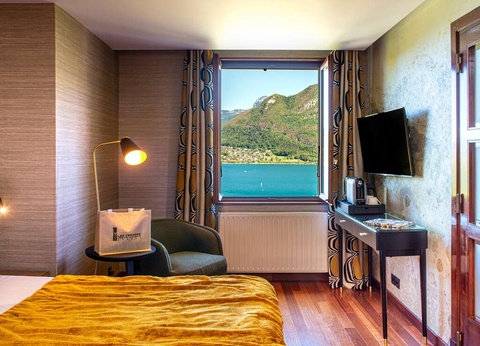Escapade détente avec vue sur le lac d'Annecy - 4* - 22