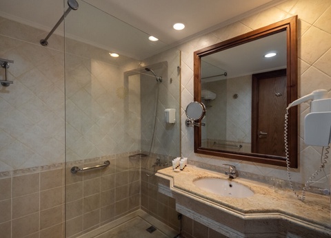 Hôtel Serenity Alpha Beach 5* - 6