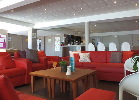 VVF Montpeyroux Auvergne en Demi-Pension - 3