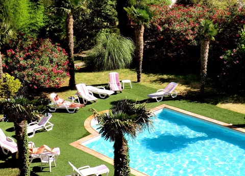 Séjour à Avignon avec entrées au Parc Spirou (6 minutes en voiture) - 3* - 2