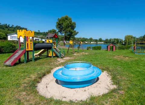 Flower Camping des 2 Rivières 3* - 36