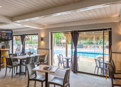 Camping Les Embruns d'Oléron, 4* - 34