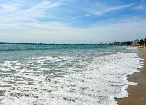 Camping Les Ajoncs d'Or 4* - 53