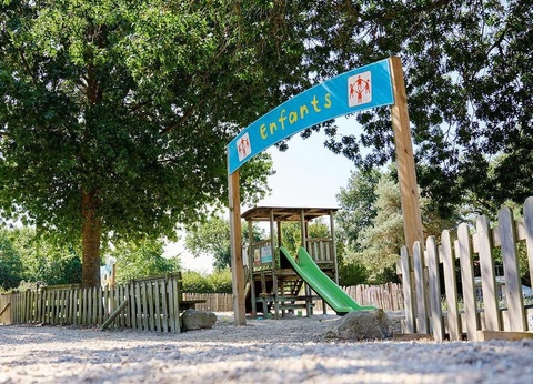 Camping Paradis la Bretonnière, 4* - 59