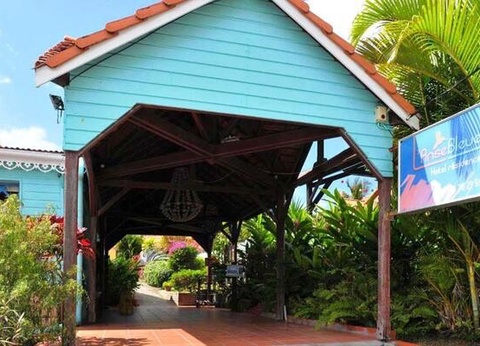 Résidence hôtelière L'Anse Bleue ** - 15