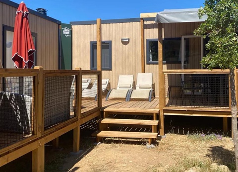 Flower Camping de l'Olivigne, 4* - 37