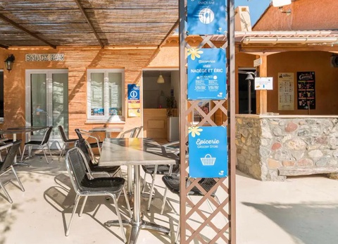 Flower Camping Le Clot du Jay, 3* - 32