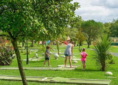 Camping Le Ruisseau des Pyrénées 5* - 17