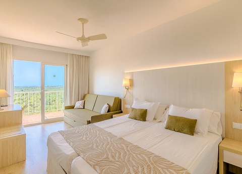 Hôtel Club Jumbo Castell dels Hams 4* - 5