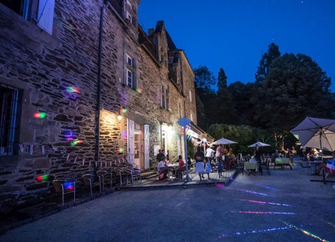 Camping Sea Green Château du Gibanel, 4* - 51