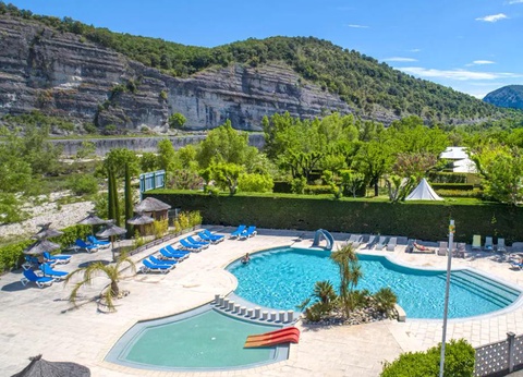 Flower Camping Le Riviera, 4* - 5