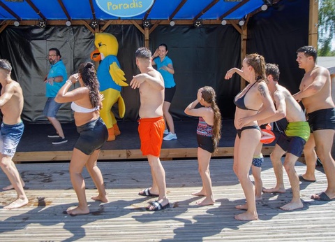 Camping Paradis - Les Chanterelles, 4* - 28