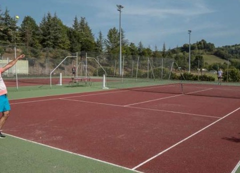 Camping Les Calquières, 4* - 10