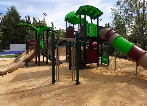 Flower Camping Le Lac De Thesauque, 3* - 8