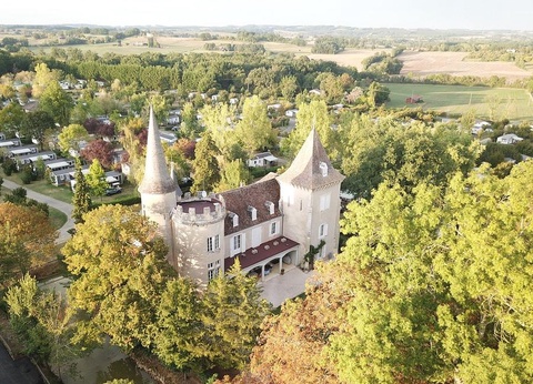 Camping Chateau de Fonrives, 5* - 61