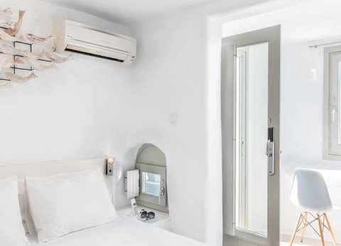 Hôtel On The Rocks 4* - Adultes uniquement - Arrivée Santorin - 9