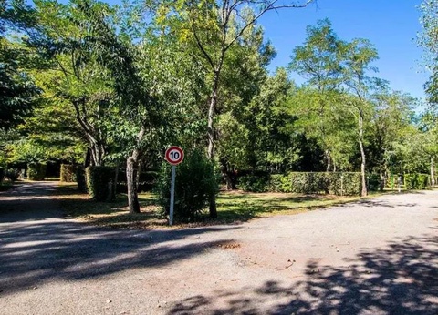 Camping Domaine du Cros d'Auzon, 4* - 43