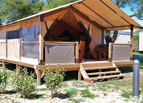 Camping La Frétille, 3* - 32