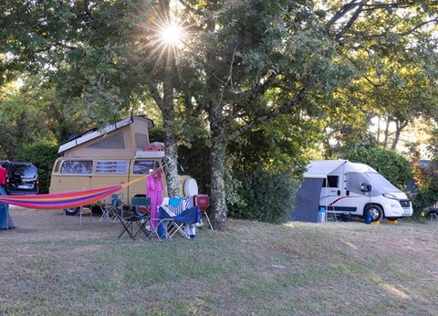 Camping Sites et Paysages - Les Hirondelles, 4* - 55