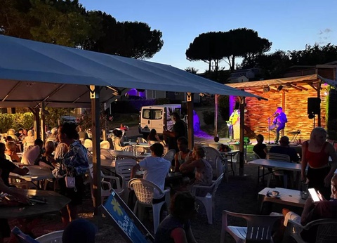 Flower Camping Provence Vallée, 3* - 34