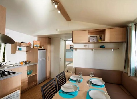 Camping Ferme Pédagogique de Prunay, 4* - 29