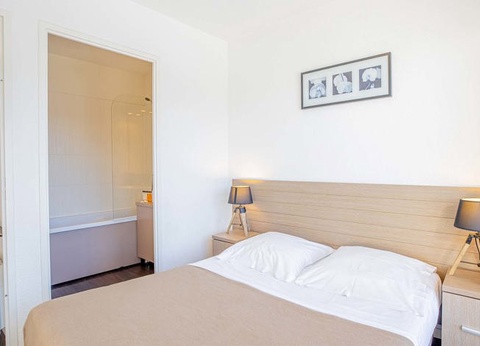 Résidence Madame Vacances Les Terrasses de Veret 3* - 23