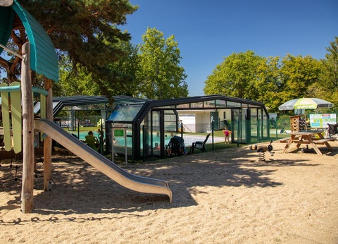 Camping Sites et Paysages - Les Hirondelles, 4* - 54