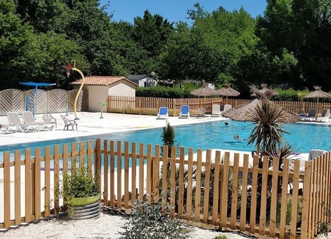 Camping Brantôme Peyrelevade, 4* - 10