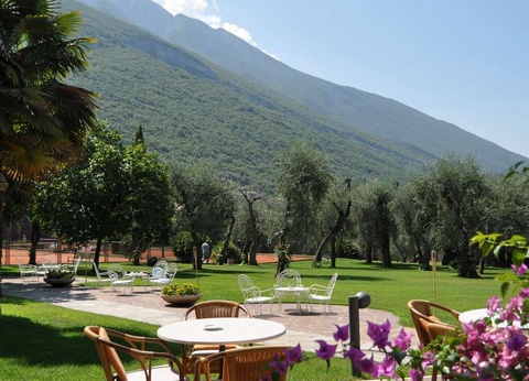Séjour au Lac de Garde, en Malcesine, avec petit déjeuner inclus - 3* - 5