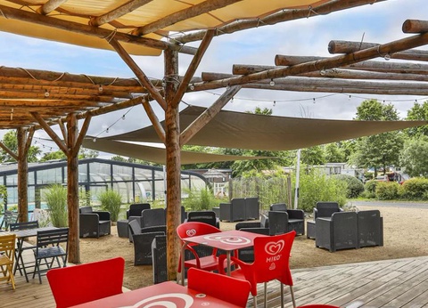 Flower Camping Le Val De Vie, 4* - 9