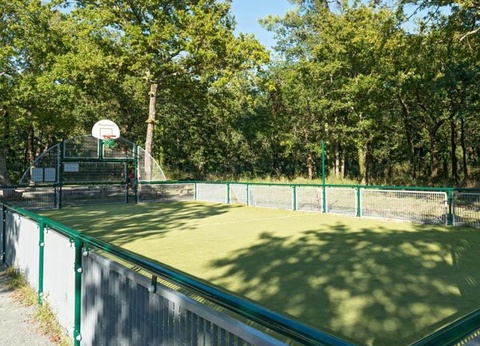 Camping Les Chèvrefeuilles, 4* - 9