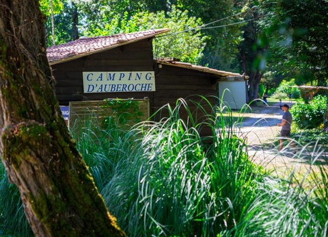 Camping D'auberoche, 3* - 34