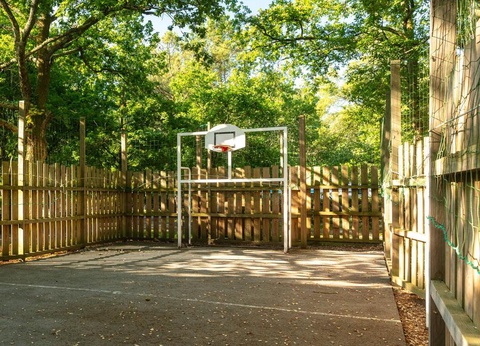 Camping Lou Pignada, 4* - 11