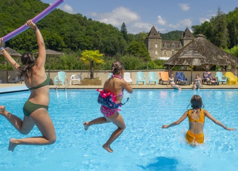 Camping Sea Green Château du Gibanel, 4* - 9