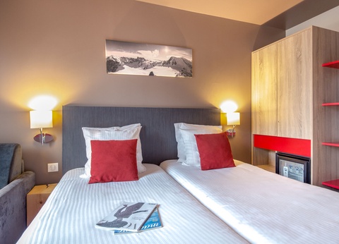 SOWELL HOTELS Le Parc & Spa 4* - 4