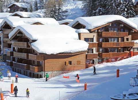 Résidence travelski home premium Les Chalets d'Edelweiss 4* - 5