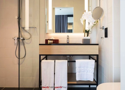 Intercity Hotel Muscat 4* - 5