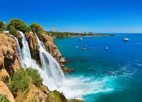 Circuit Des rives du Bosphore à la Méditerranée 5* - 22