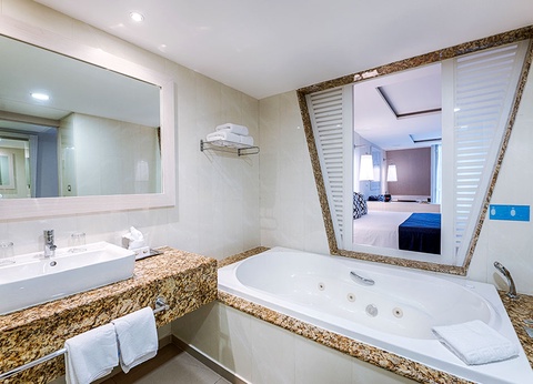 Oclub Select Grand Sirenis Mayan Beach 5* - 6