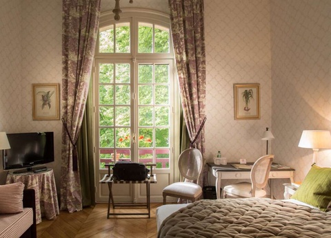 Séjournez au coeur de la forêt de Chantilly dans un château 4* - 4* - 12
