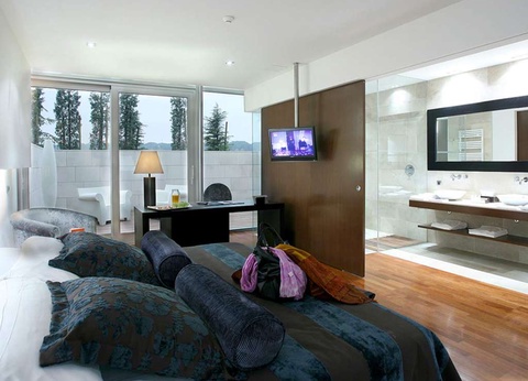 Détente dans un hôtel golf de luxe 5* - 11