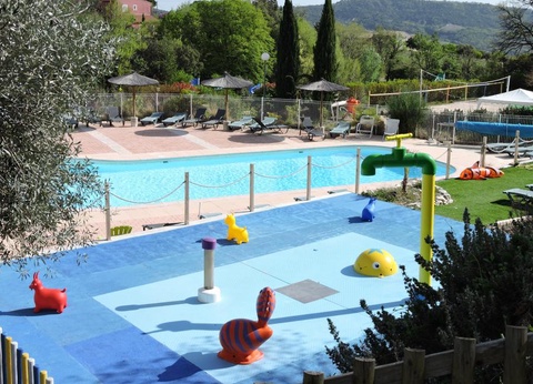 Camping les Terrasses Provençales, 4* - 4