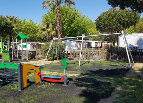 Camping Le Bosc, 4* - 28